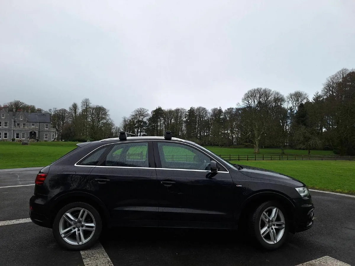 Audi Q3 2013 - Image 2