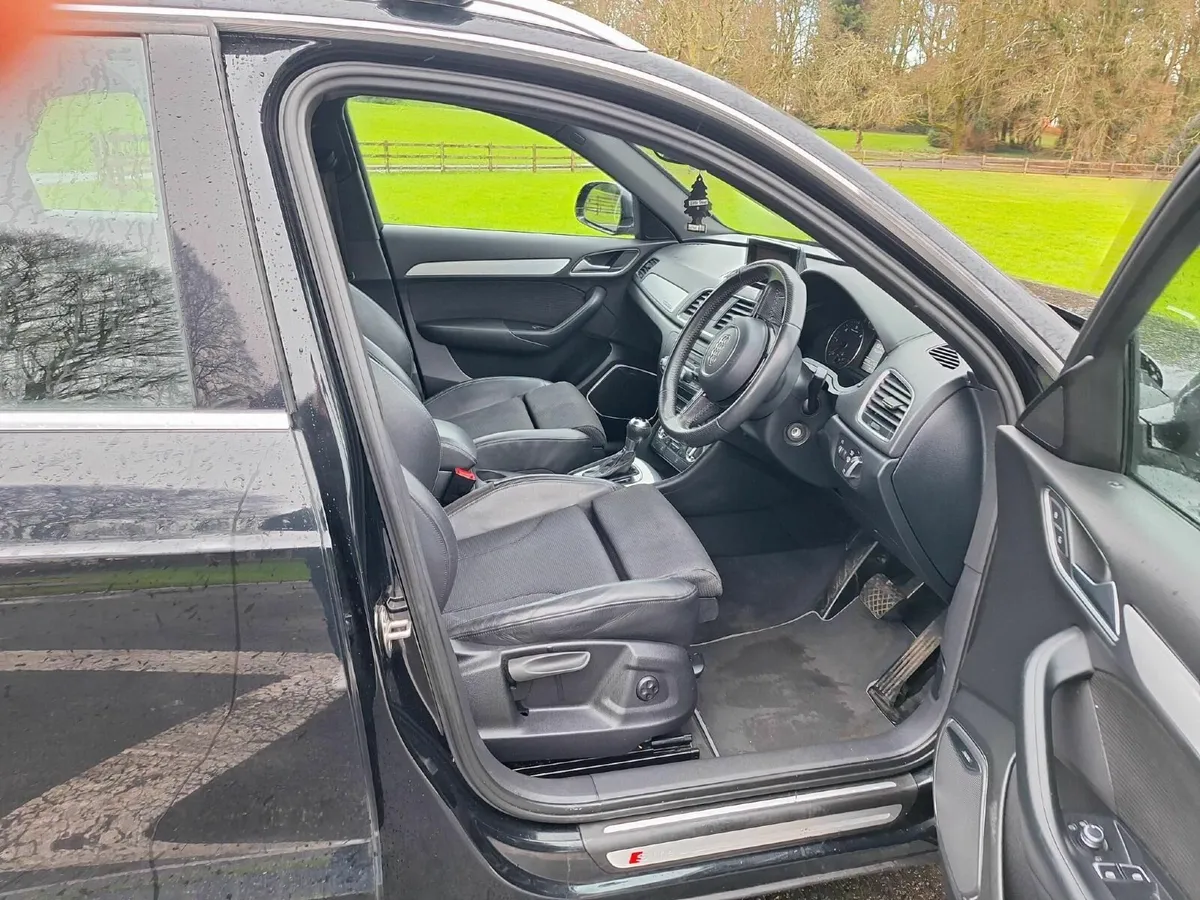 Audi Q3 2013 - Image 3