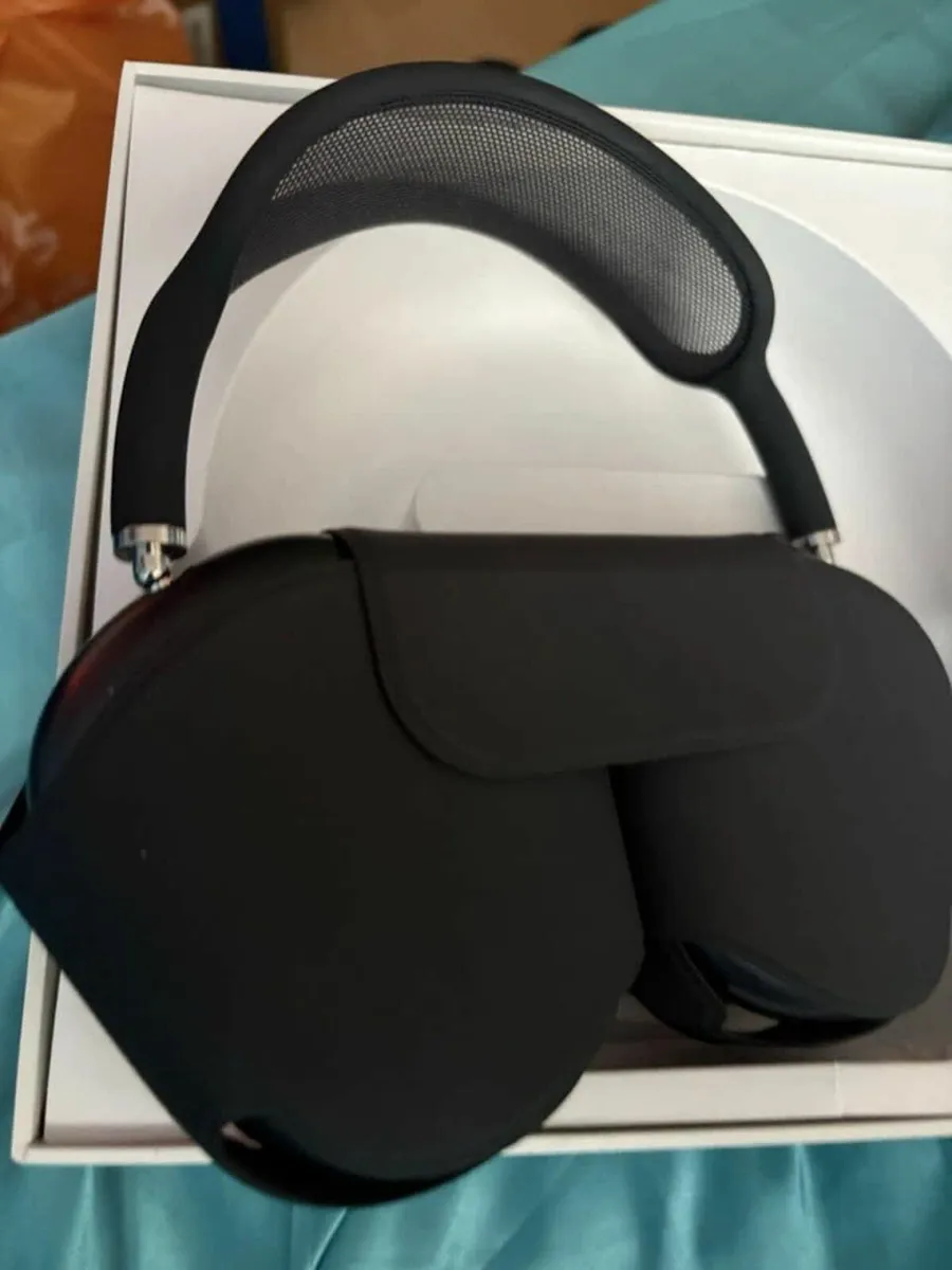 AirPods Max midnight black - Image 2