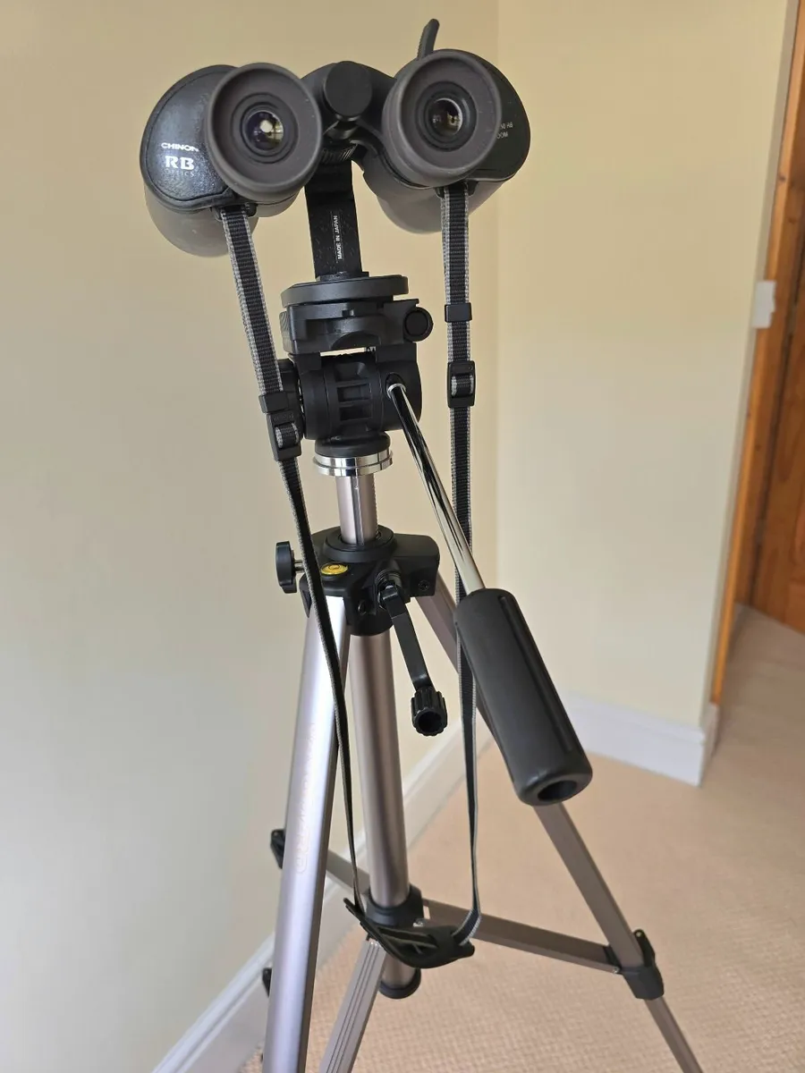 Bionoculars & Tripod with Case - Image 3