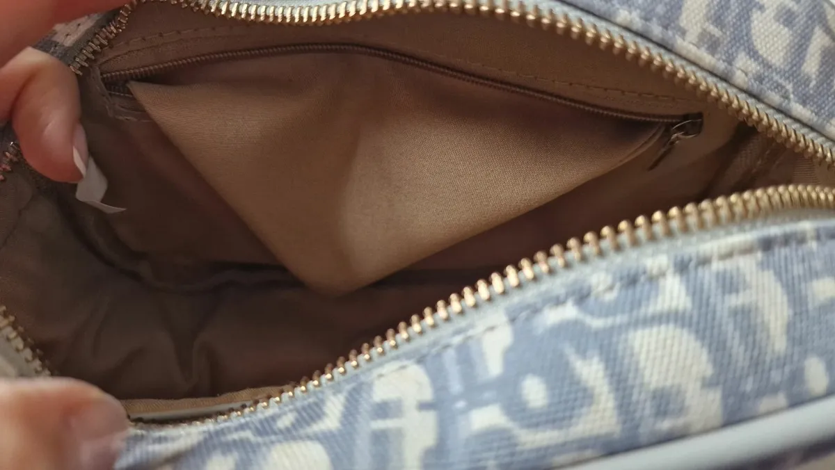 Handbags - Image 4
