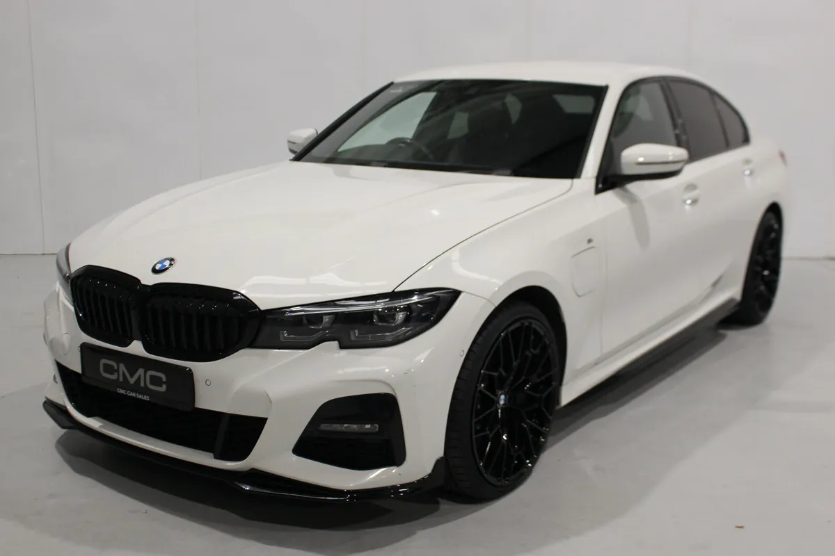 2021 BMW 3-Series 330E M Sport - High Spec - Image 3