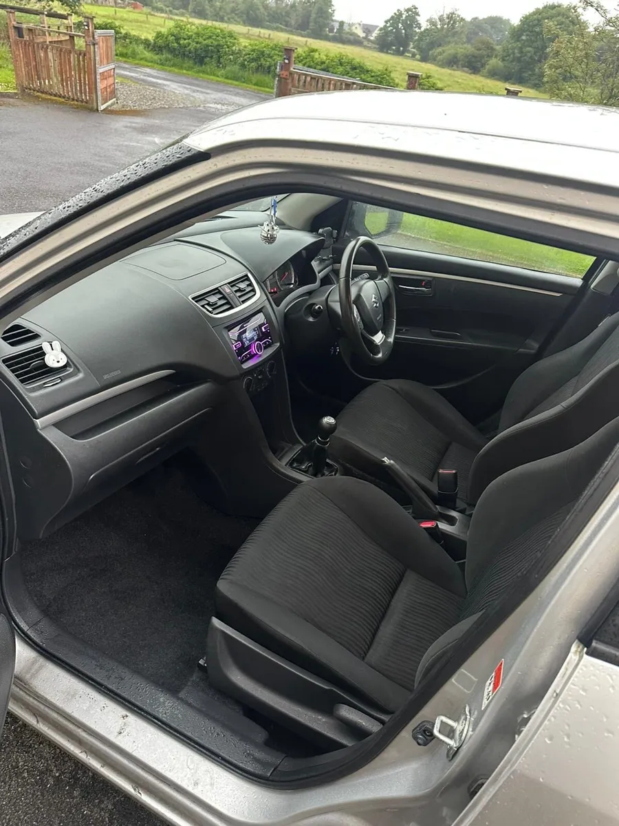 Suzuki Swift 2011 - Image 3
