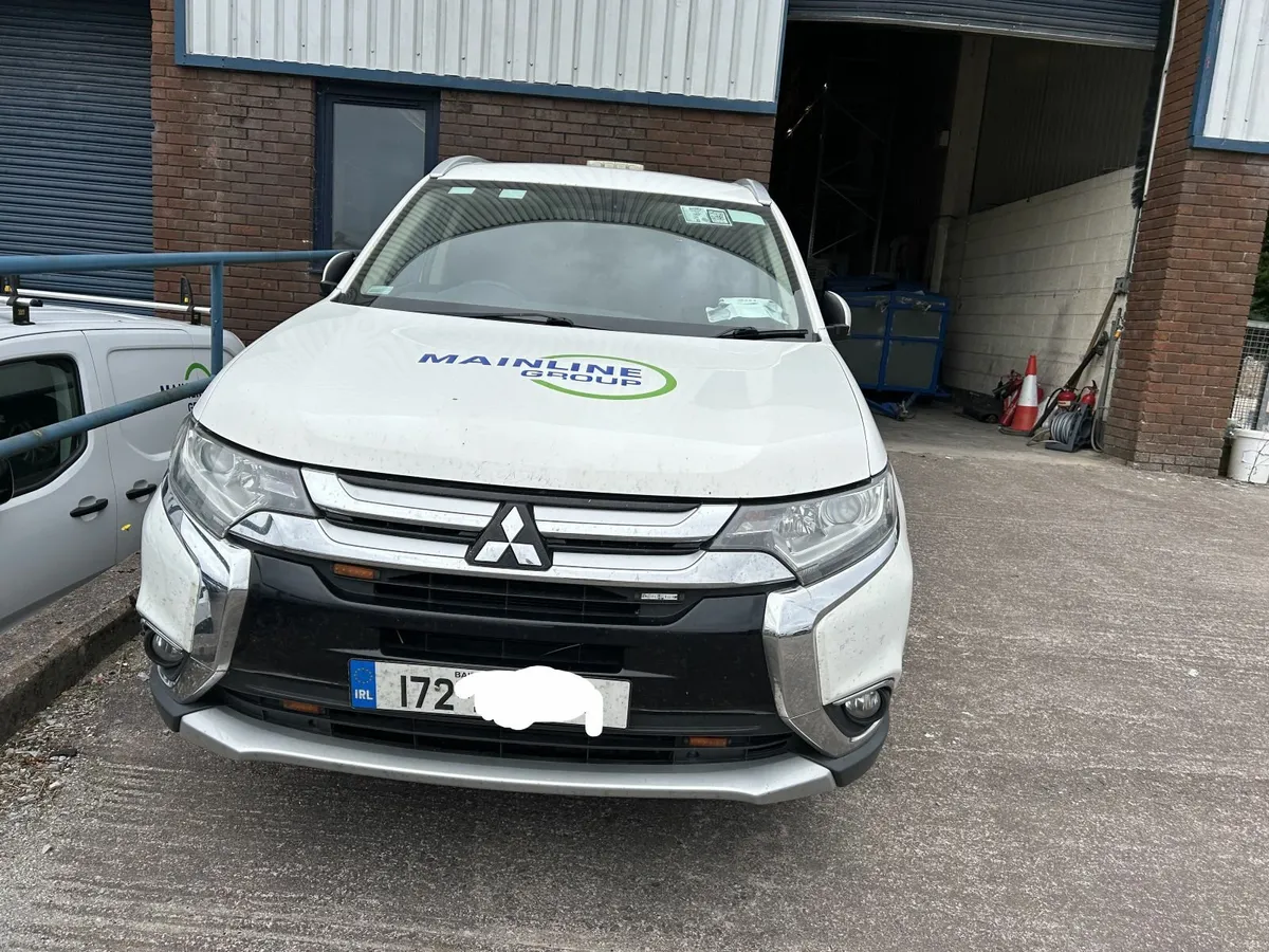 Mitsubishi Outlander 2017 - Image 4