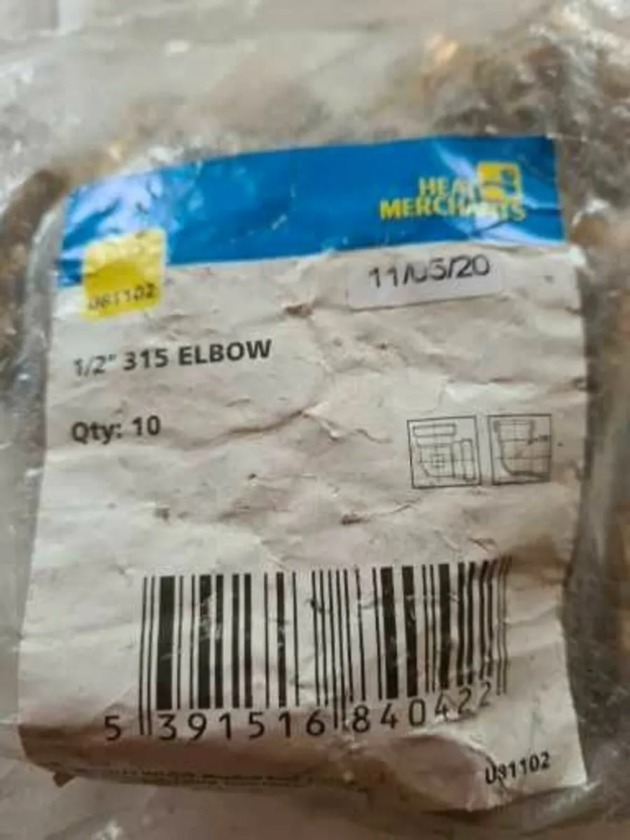 All NEW never used 10 x 15mm compression elbows - Image 3