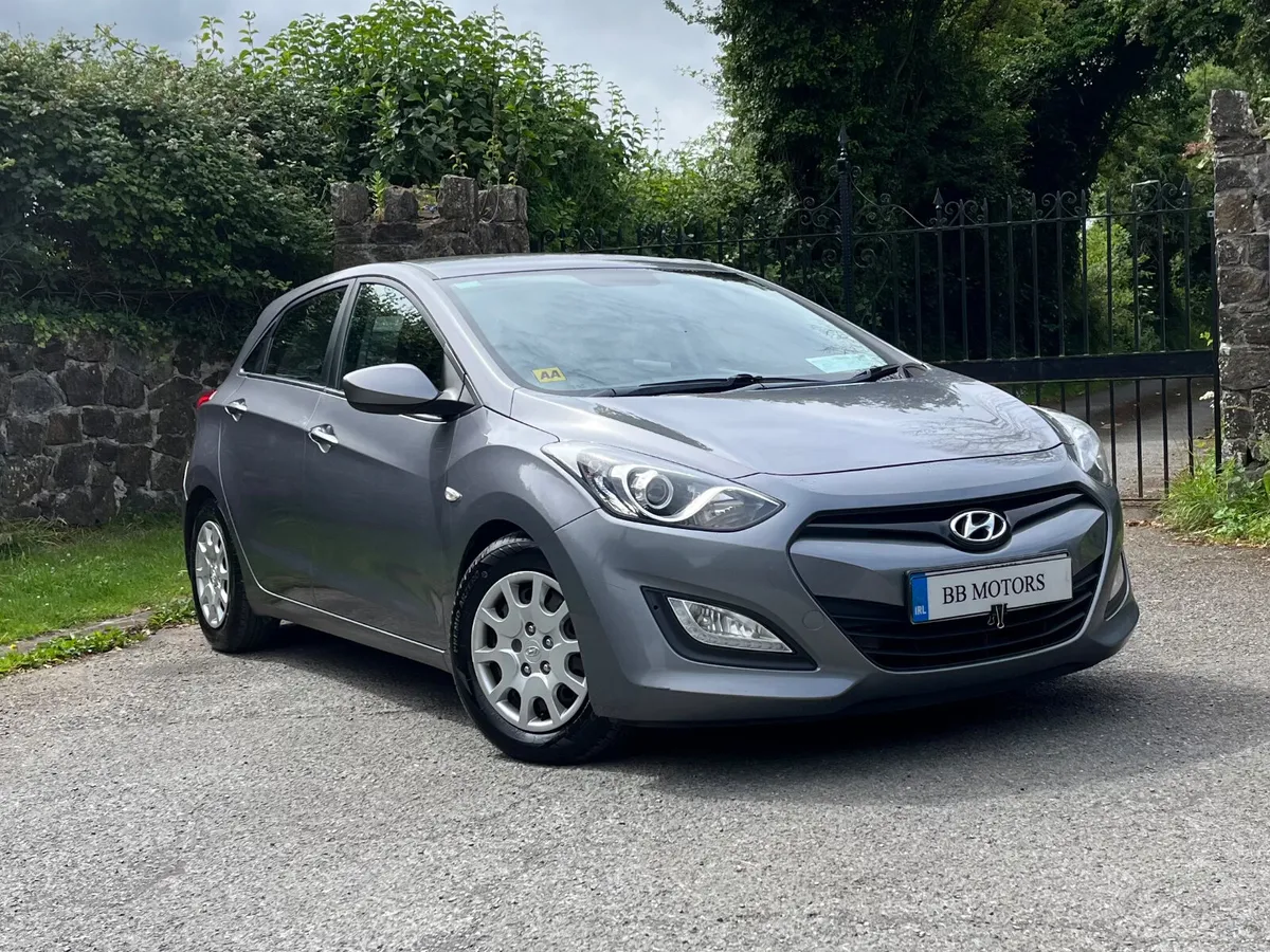 Hyundai i30 1.4L Diesel Classic - Image 1