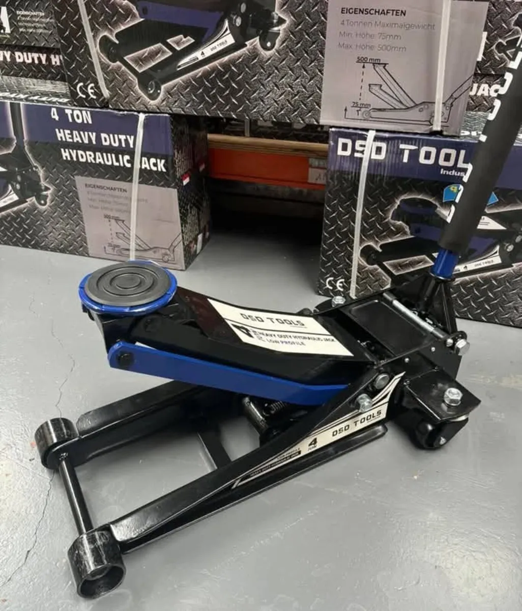 HEAVY DUTY 4 TON ULTRA LOW PROFILE TROLLEY JACK - Image 3