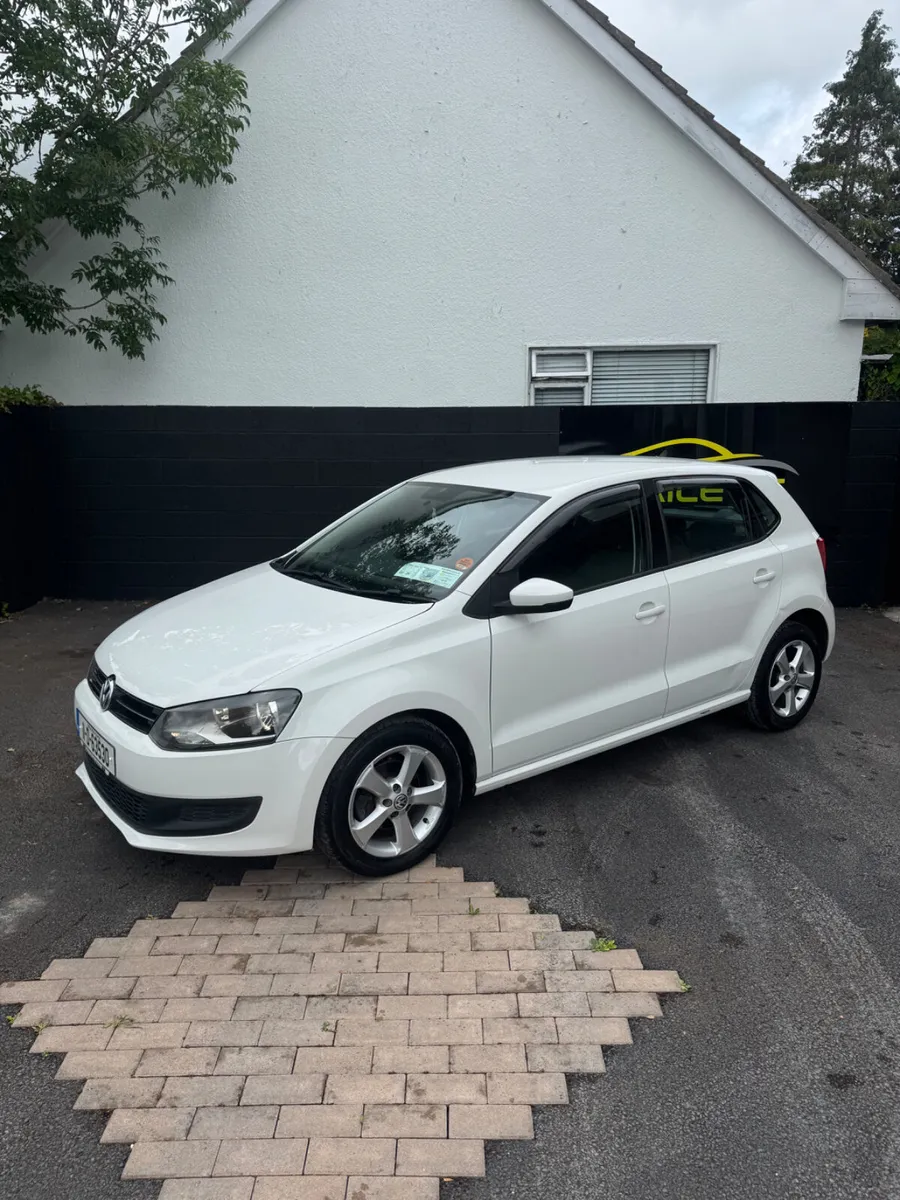 Volkswagen Polo 2011 - Image 3