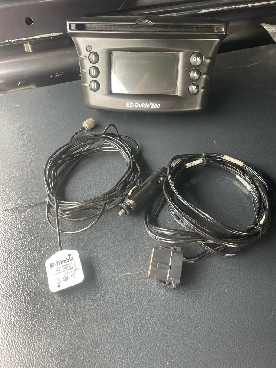 Trimble EZ Guide 250 GPS - Image 2