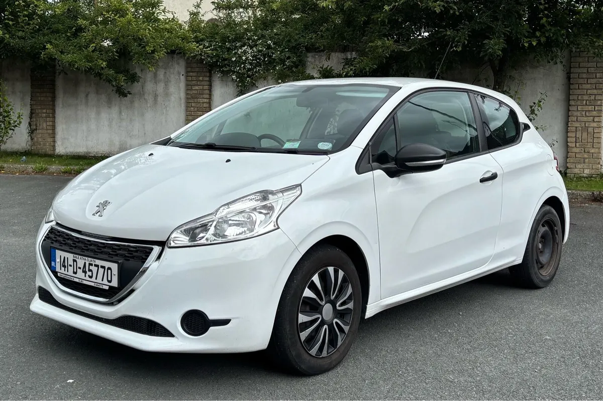 Peugeot 208 2014 price 3850€!!!! - Image 4