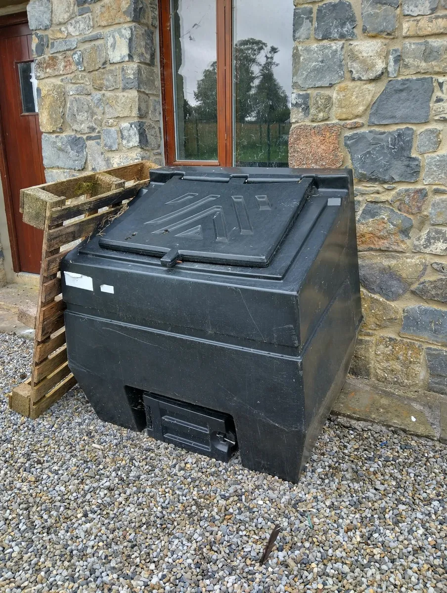 Composter - FREE!! - Image 1