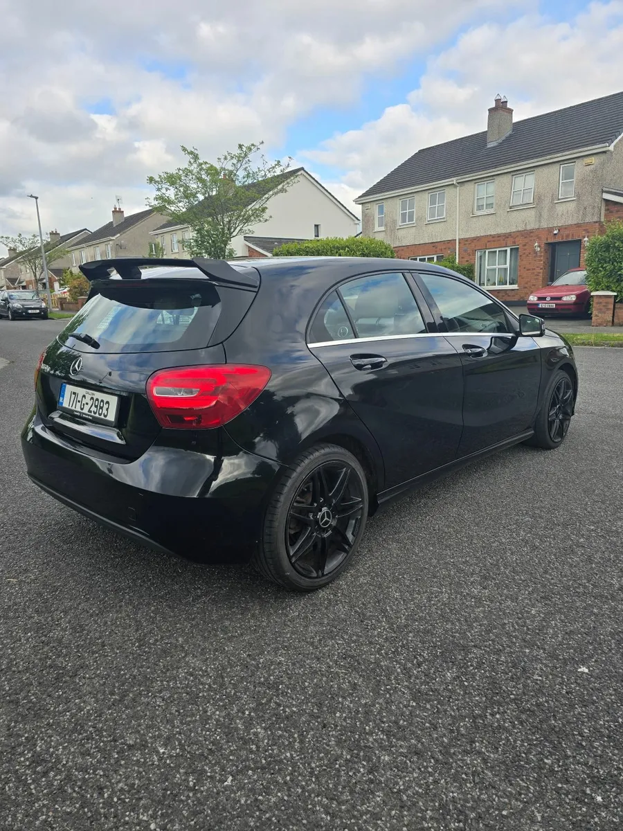 Mercedes-Benz A-Class 2017 - Image 4