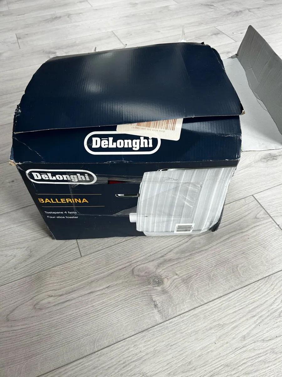 DeLonghi Ballerina 4-slice toaster - Image 3