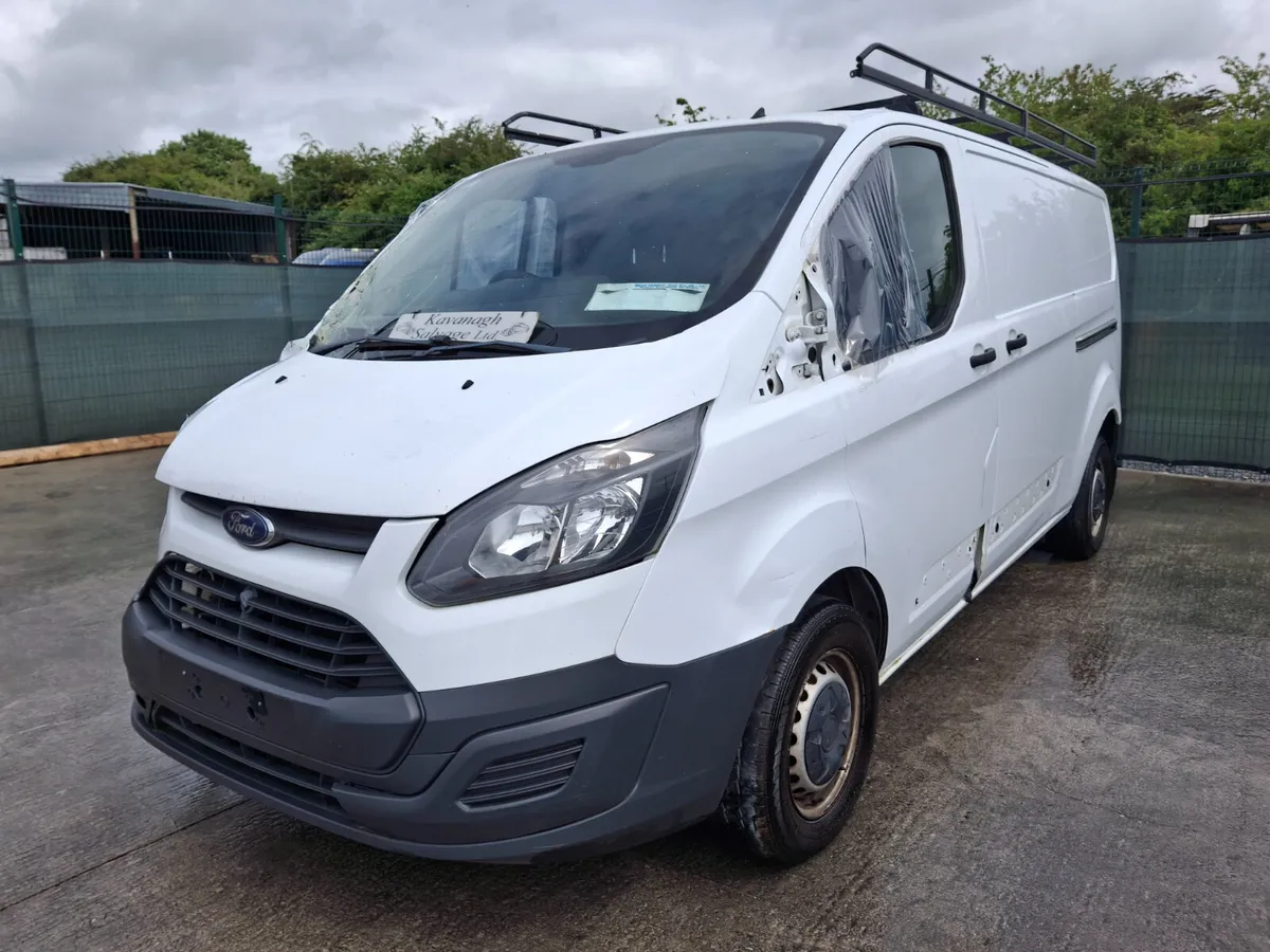 152 Ford Transit Limited Edition 2.2 Diesel - Image 4
