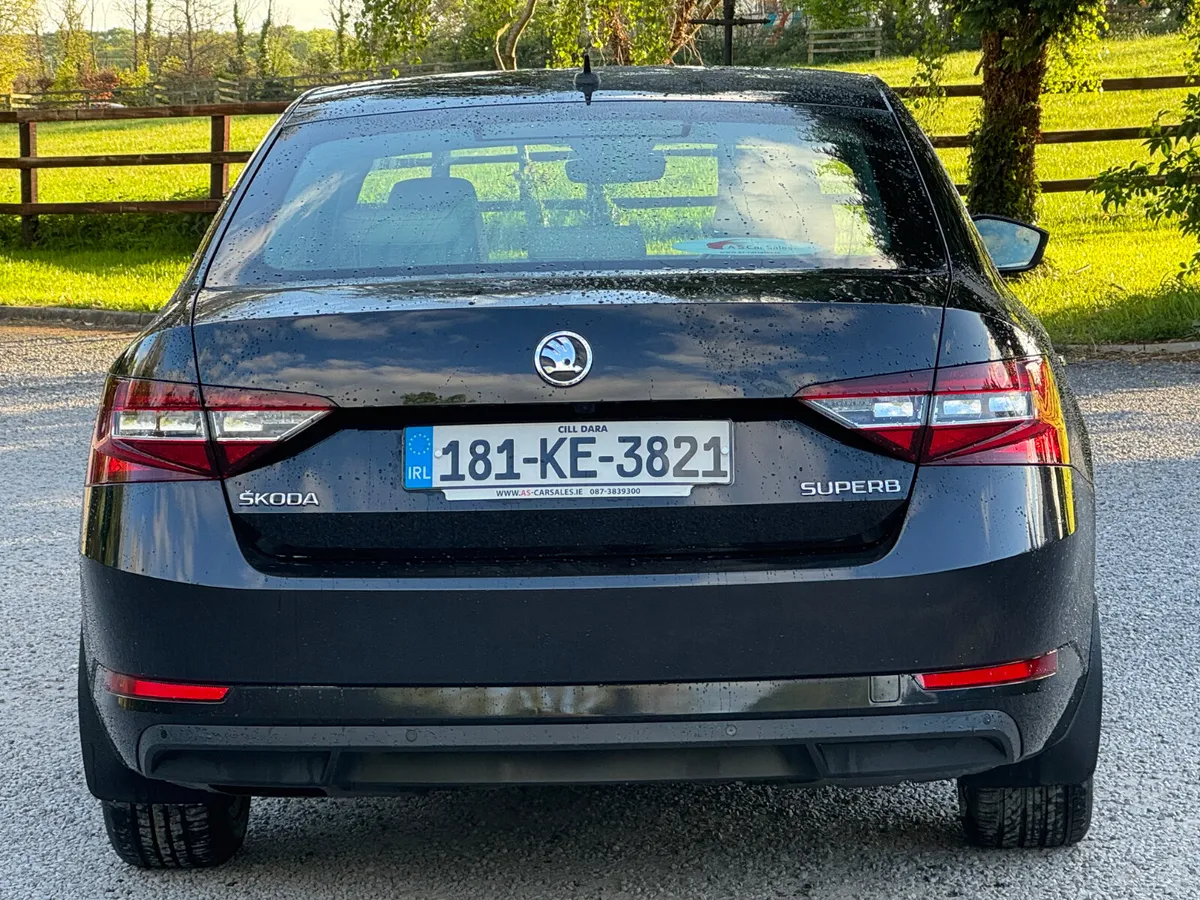 Skoda Superb 2018 style Low mileage - Image 4