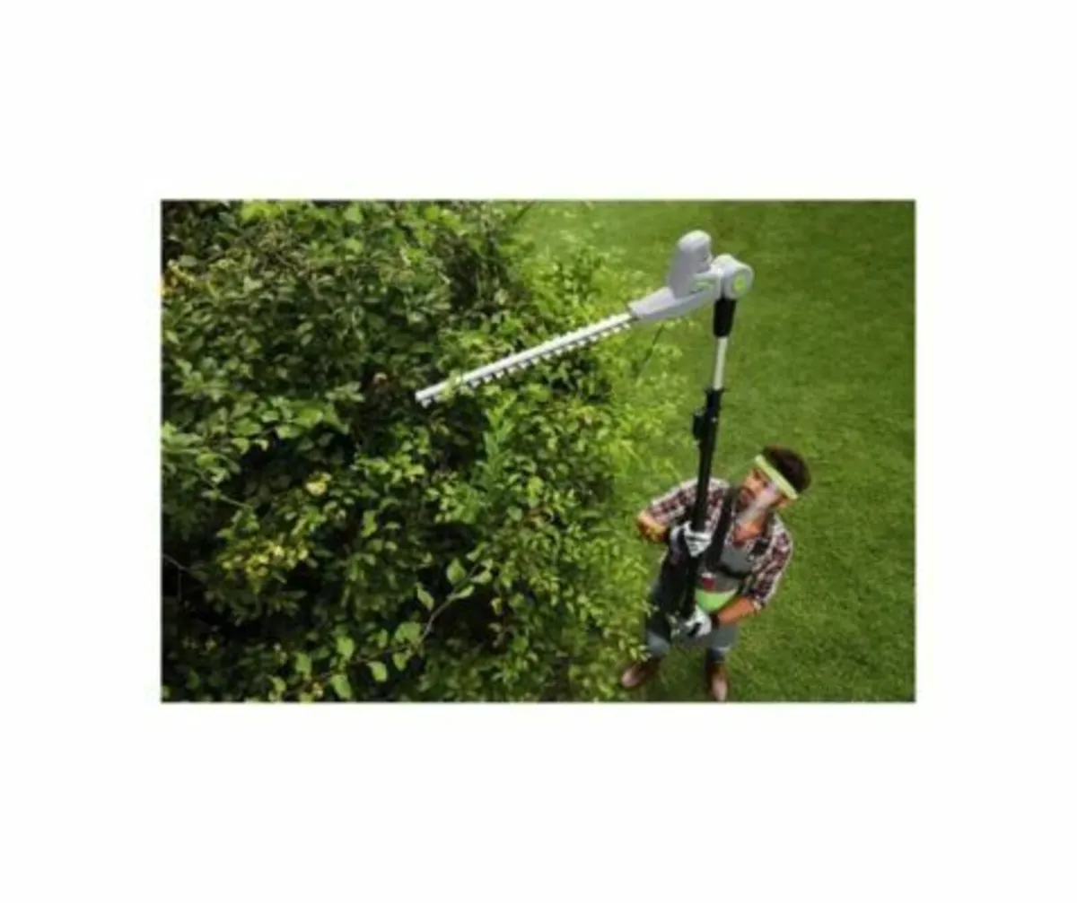 Battery Powered Tools Telescopic Pruner/Hedge Trim - Image 1
