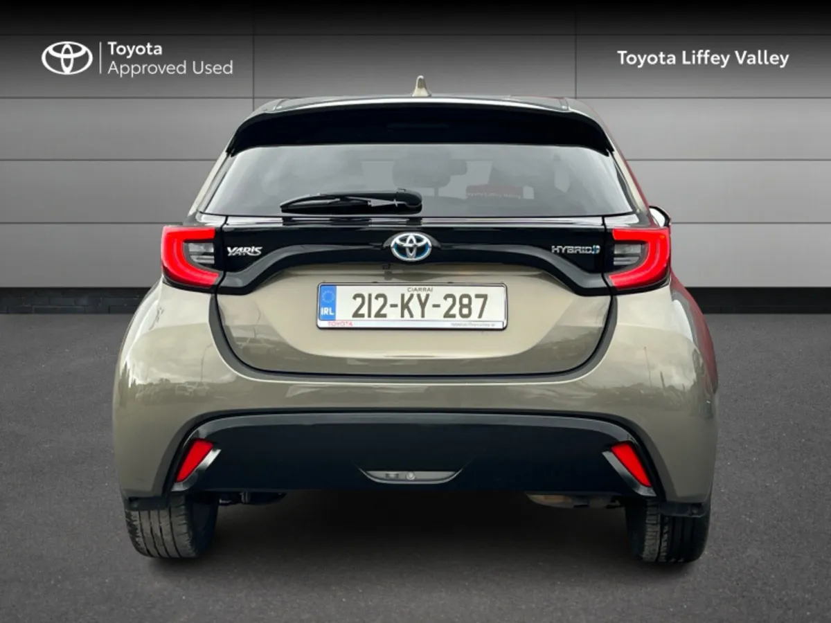 Toyota Yaris PLATINUM 4 4DR AUTO - Image 4
