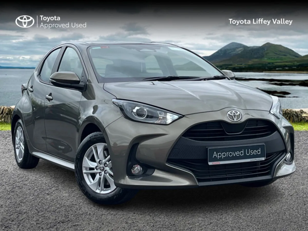 Toyota Yaris Yaris Hybrid 115 Luna - Image 1