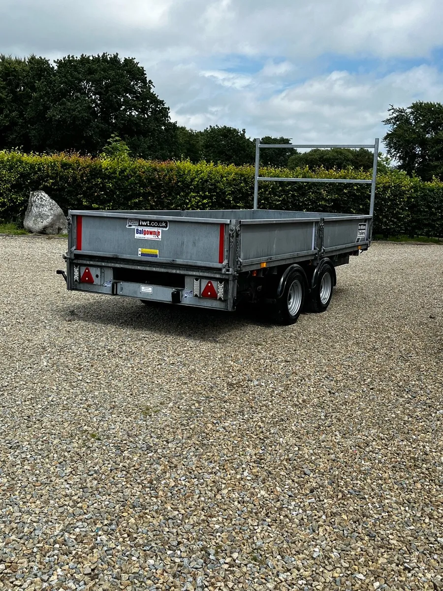 Ifor Williams 12x5,6 Dropside Trailer - Image 3