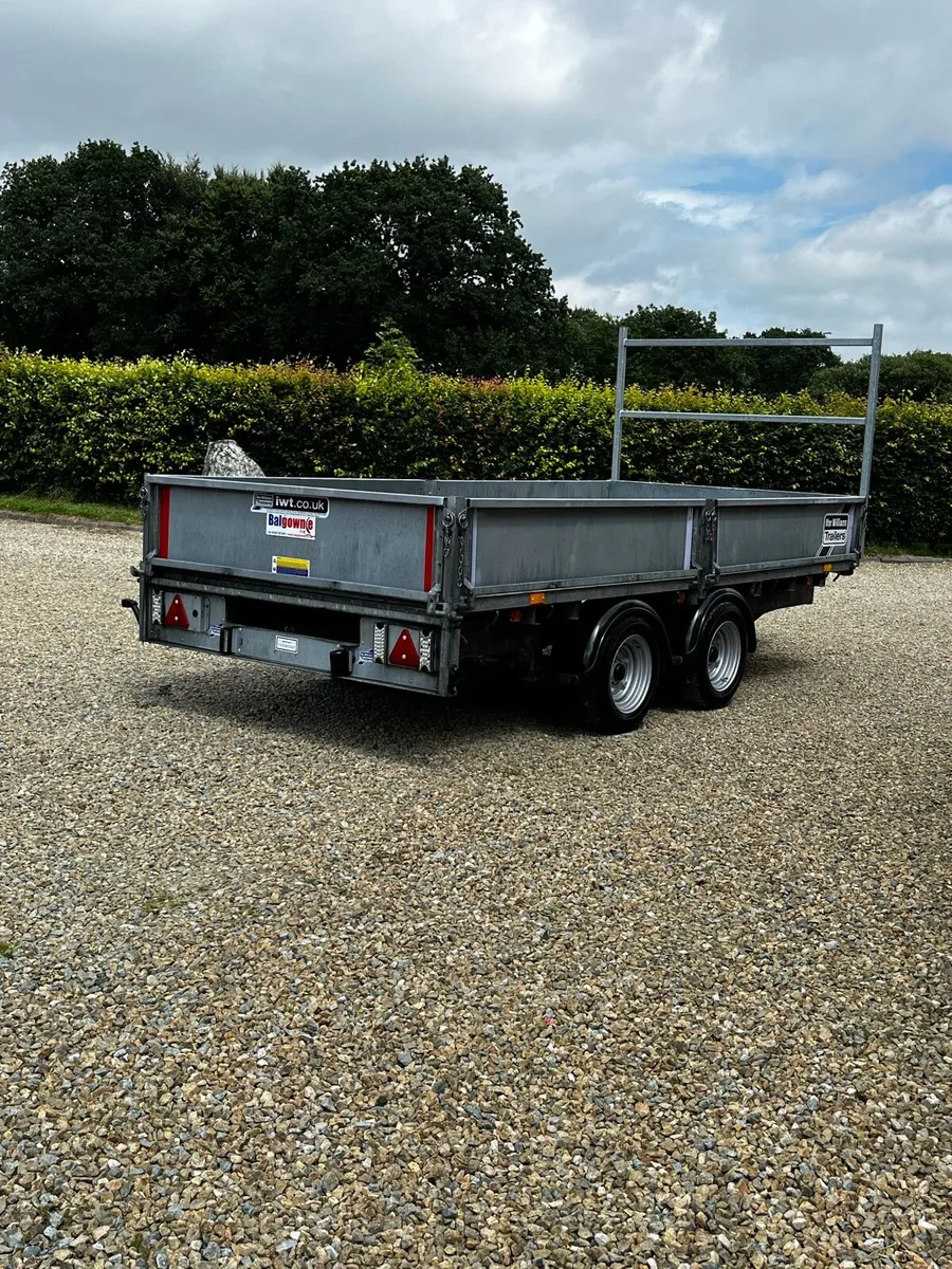 Ifor Williams 12x5,6 Dropside Trailer - Image 4