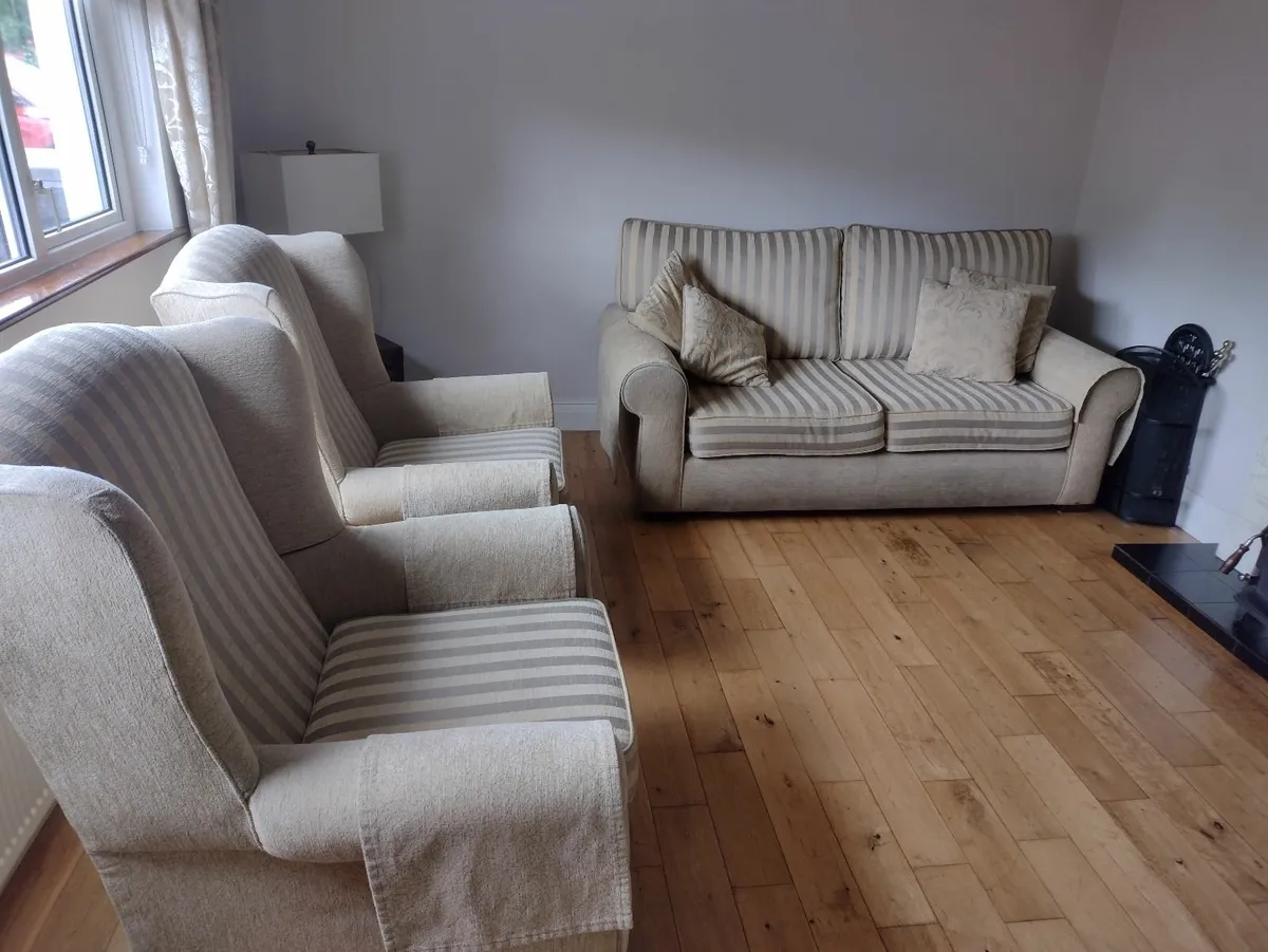 Couch and armchairs - Image 3