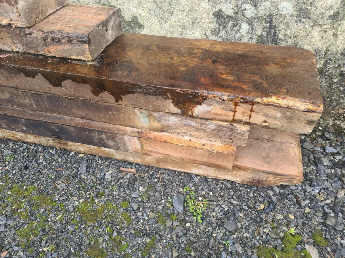 4 x Reclaimed Red deal purlins - Image 4