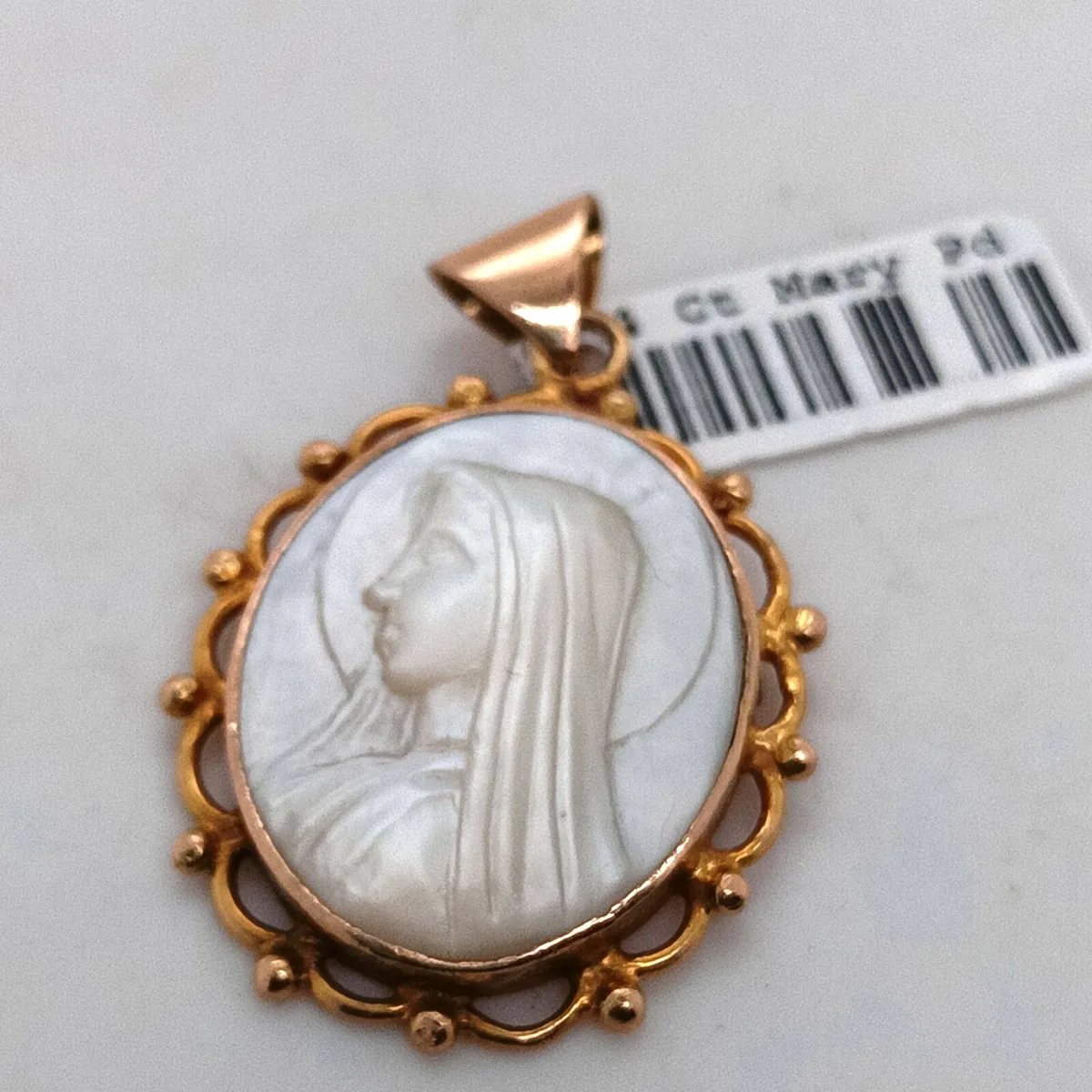 14k Gold & Shell Cameo Our Lady , Mary - Image 4