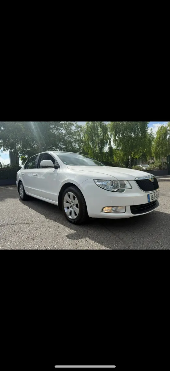 Skoda Superb 1.6 TDI - Image 1