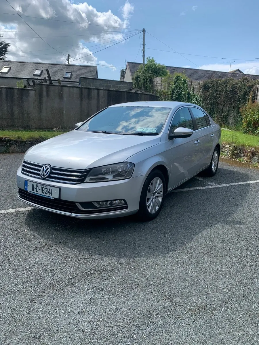 Volkswagen Passat 2011 - Image 4