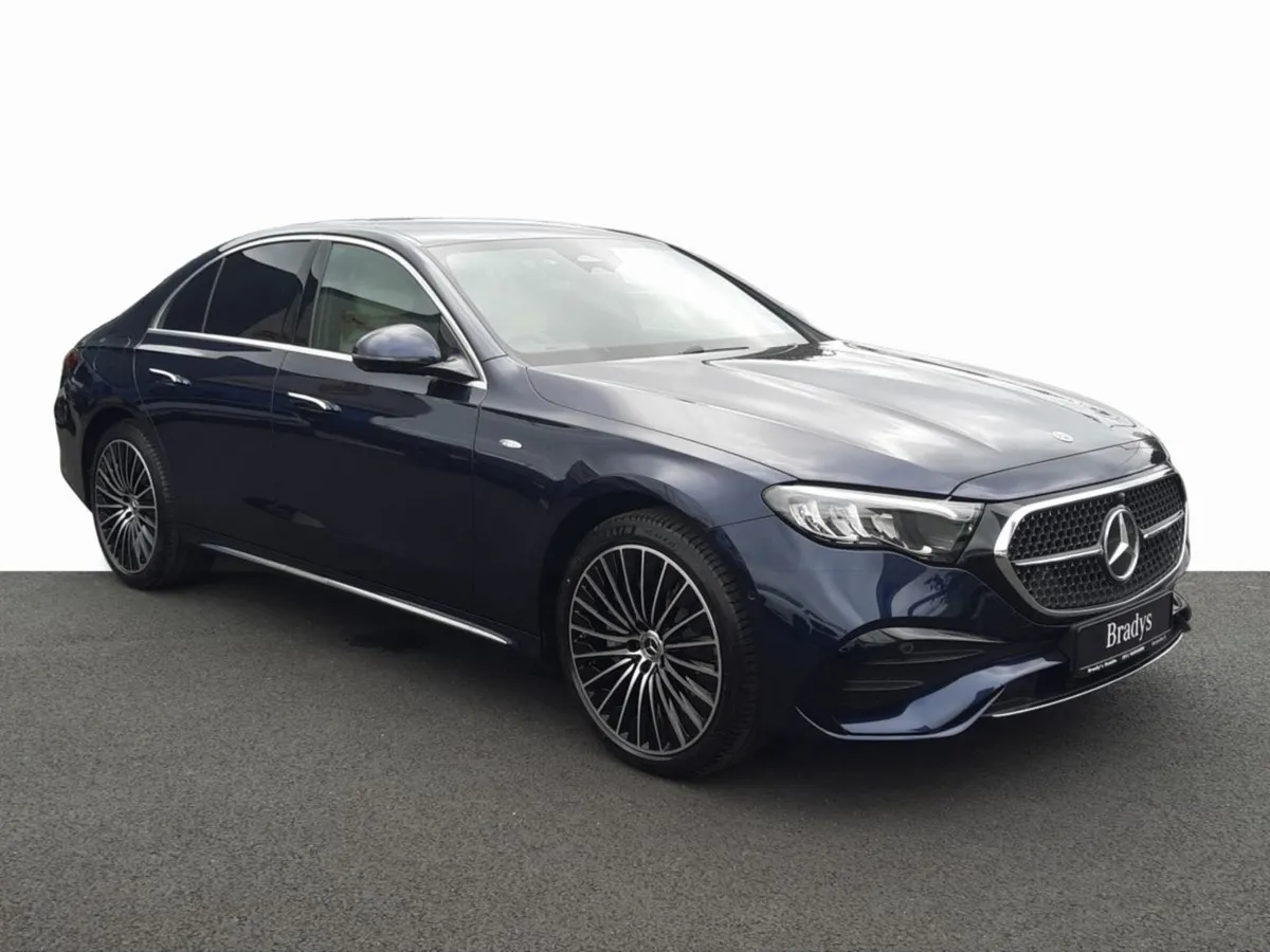 Mercedes-Benz E-Class E300de AMG Plus--20 multisp - Image 3