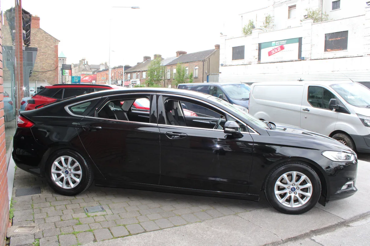 Ford Mondeo 1.5 ZETEC 2018 - Image 3