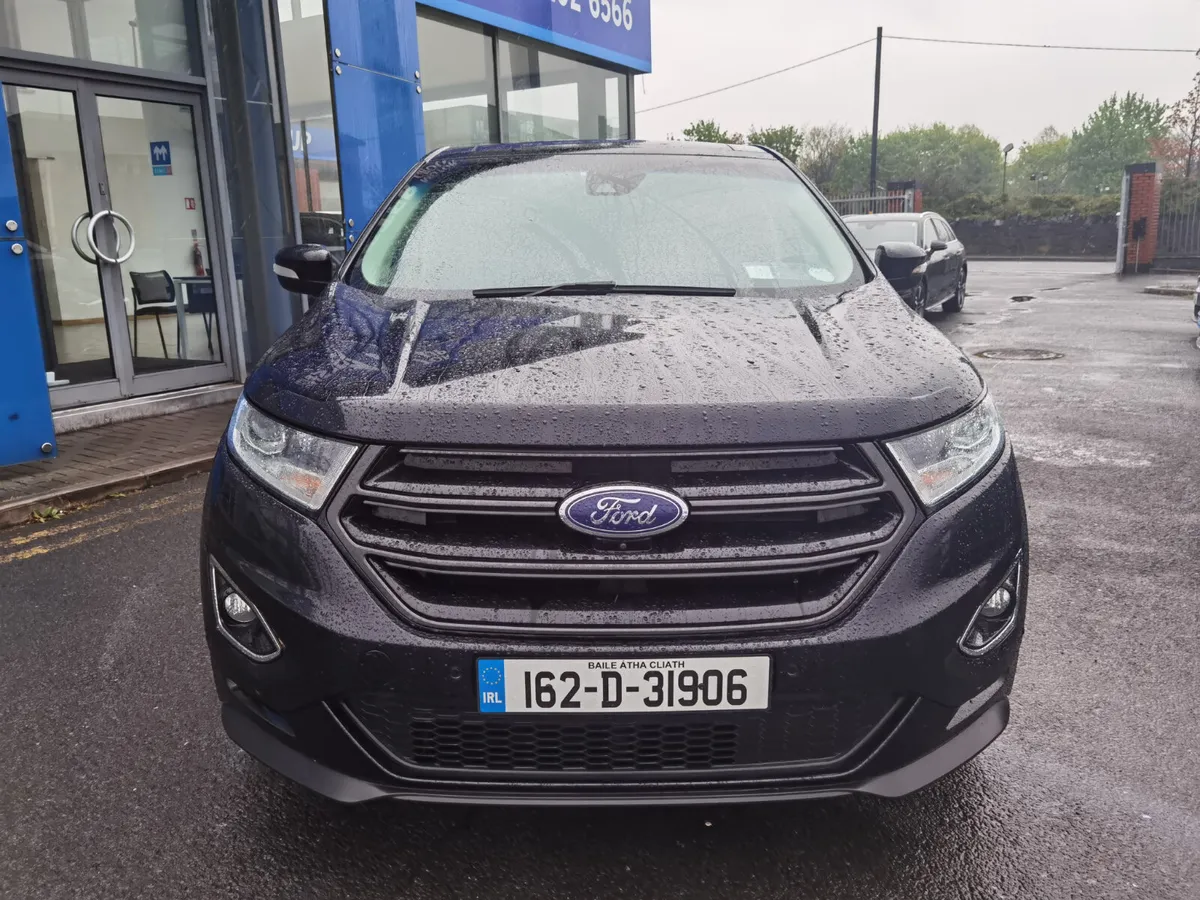 FORD EDGE 2.0TDCI SPORT **HUGE SPEC!!** AUTOMATIC - Image 2