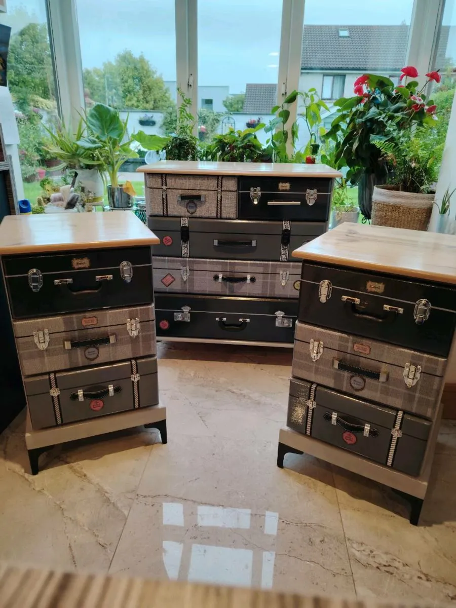 Travel themed lockers and chest  of drawers - Image 1