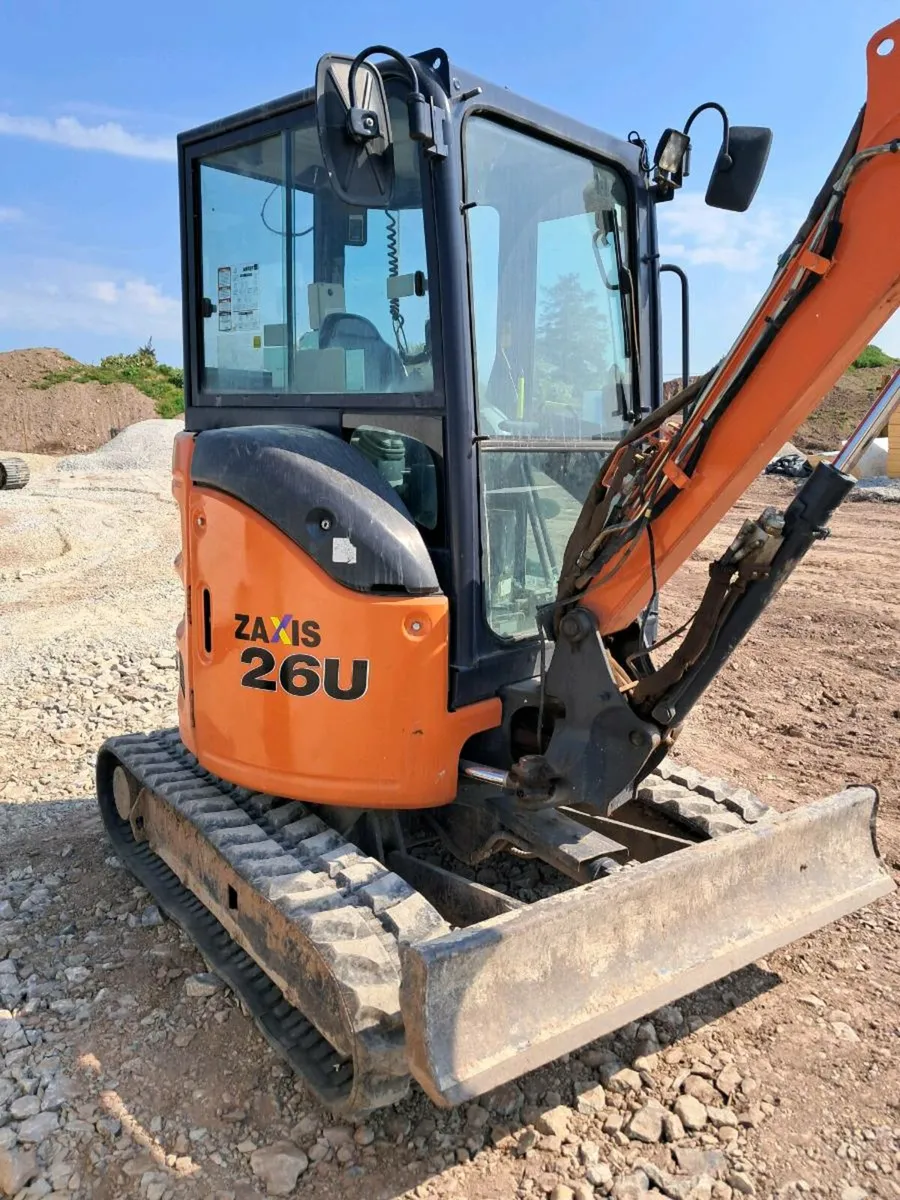 Hitachi - Image 1