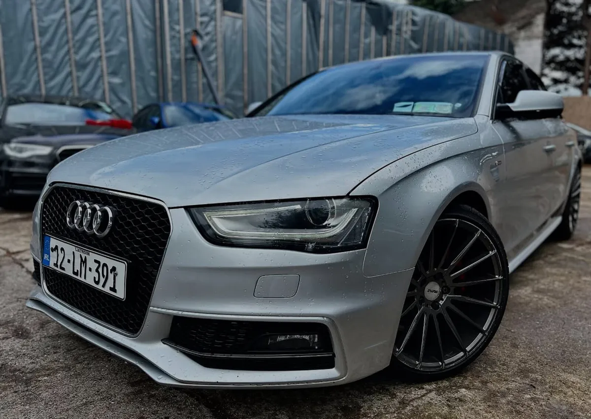 Audi A4 2012 S-LINE (NEW NCT) - Image 3