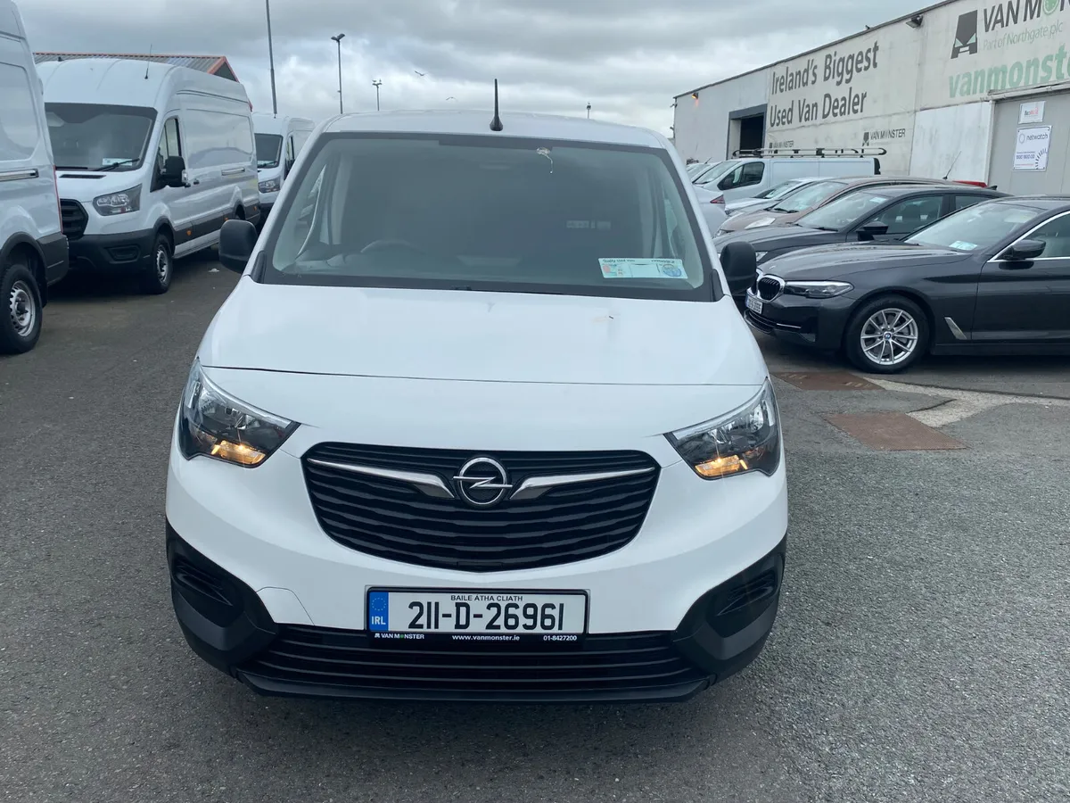 2021 Opel Combo 1.5 75BHP - Image 2