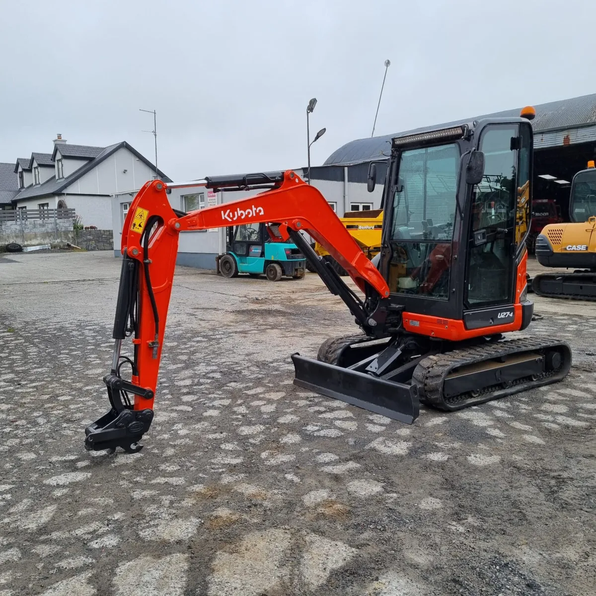 Kubota U27-4 - Image 1