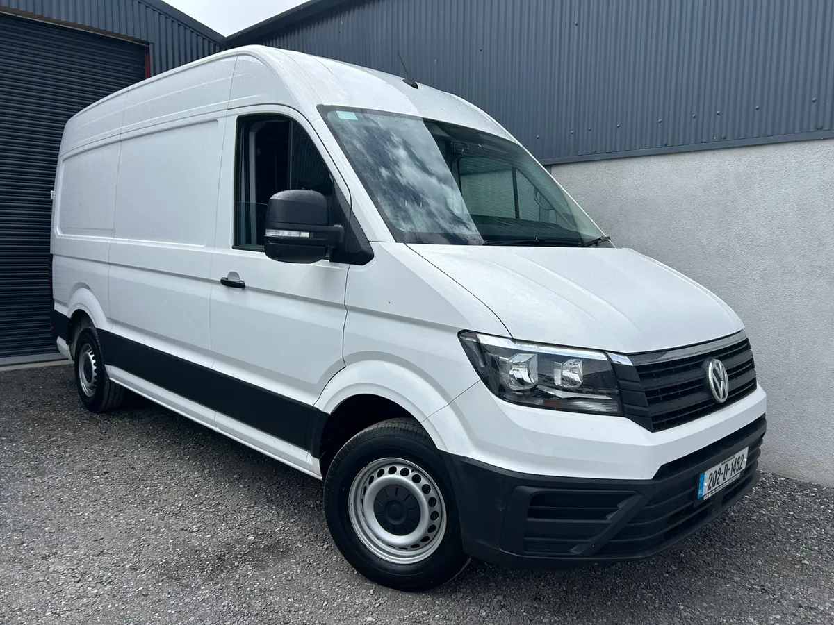 2020 Volkswagen Crafter / Towbar & Camera - Image 1