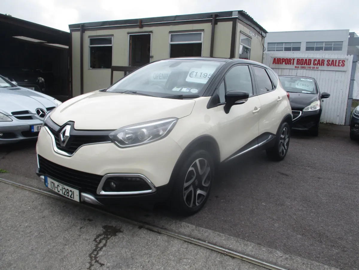 Renault Captur 2017 ONLY 71KLMS - Image 1