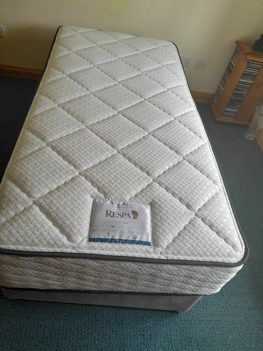 Single Respa mattress and base - Image 4