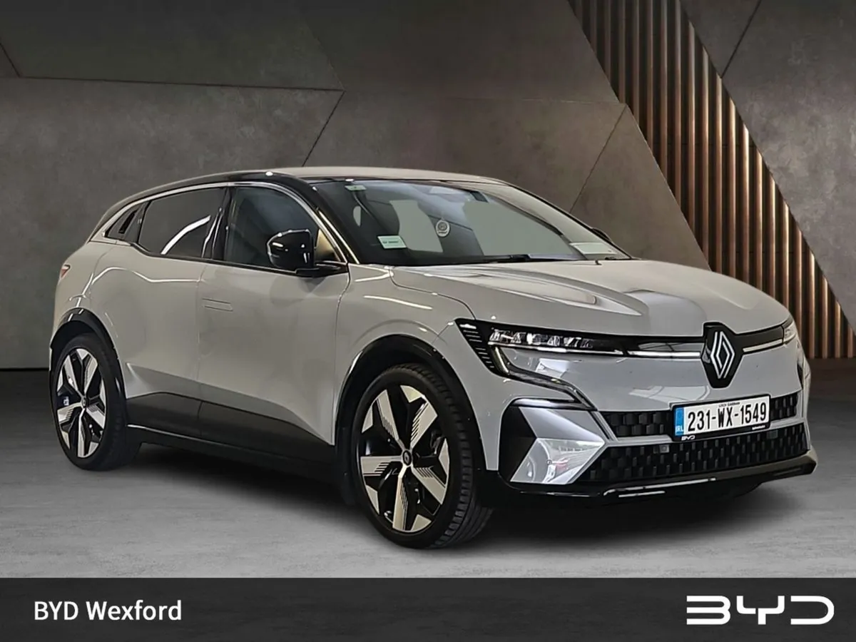 Renault Megane E-Tech Ev60 220hp Techno - Image 1