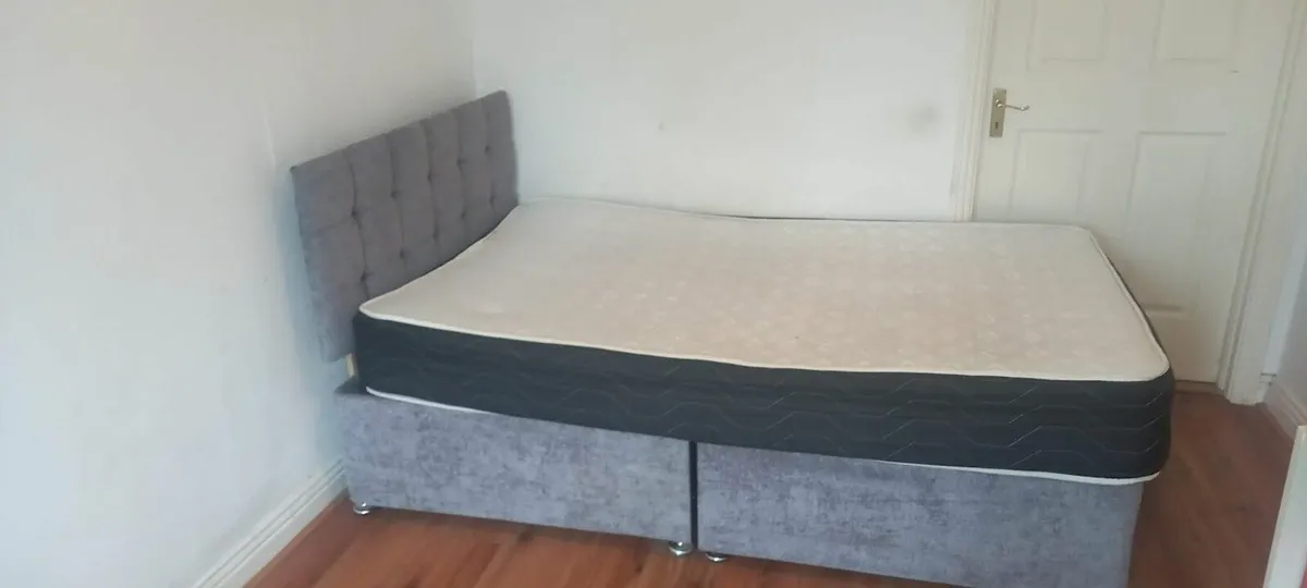 Double Bed