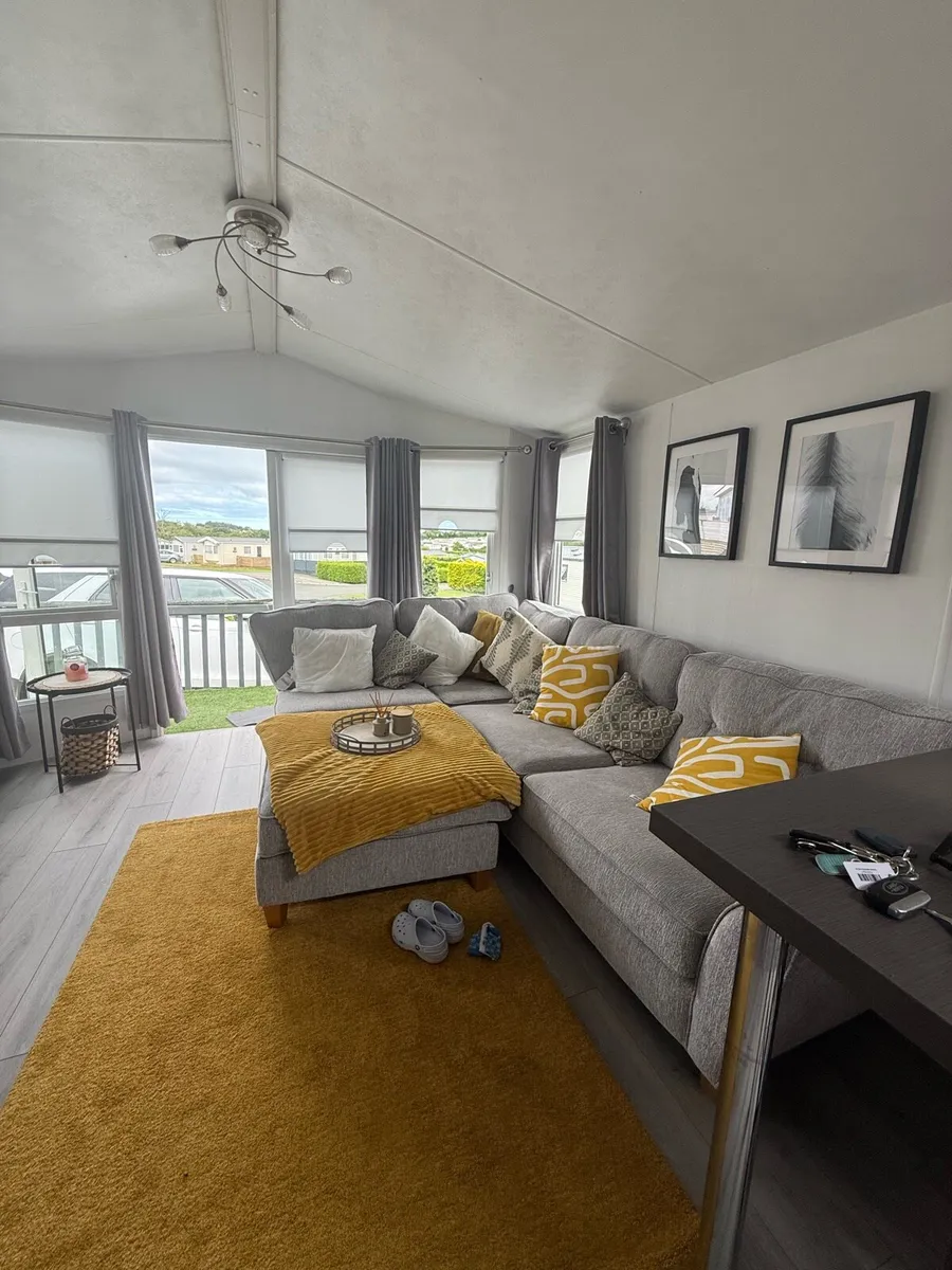 Mobile home - Image 2
