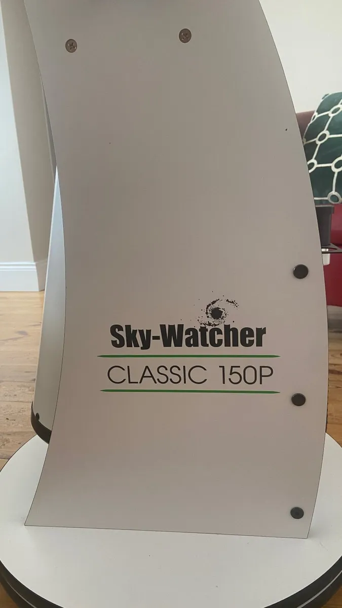 Sky Watcher Classic 150P Dobsonian Telescope - Image 1