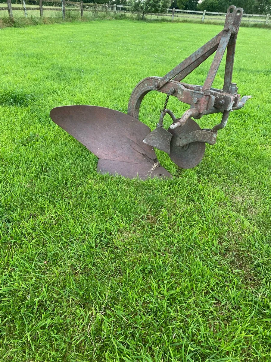 Single furrow plough - Image 4