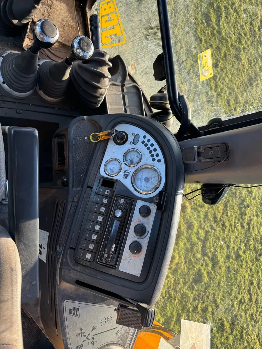 Jcb 3cx - Image 4
