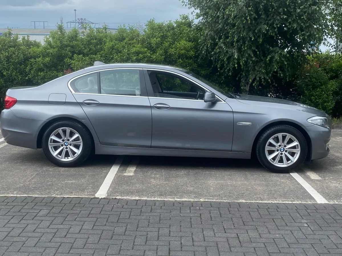 2012 BMW 520, AUTO, only 170k km, 1 Previous Owner - Image 4