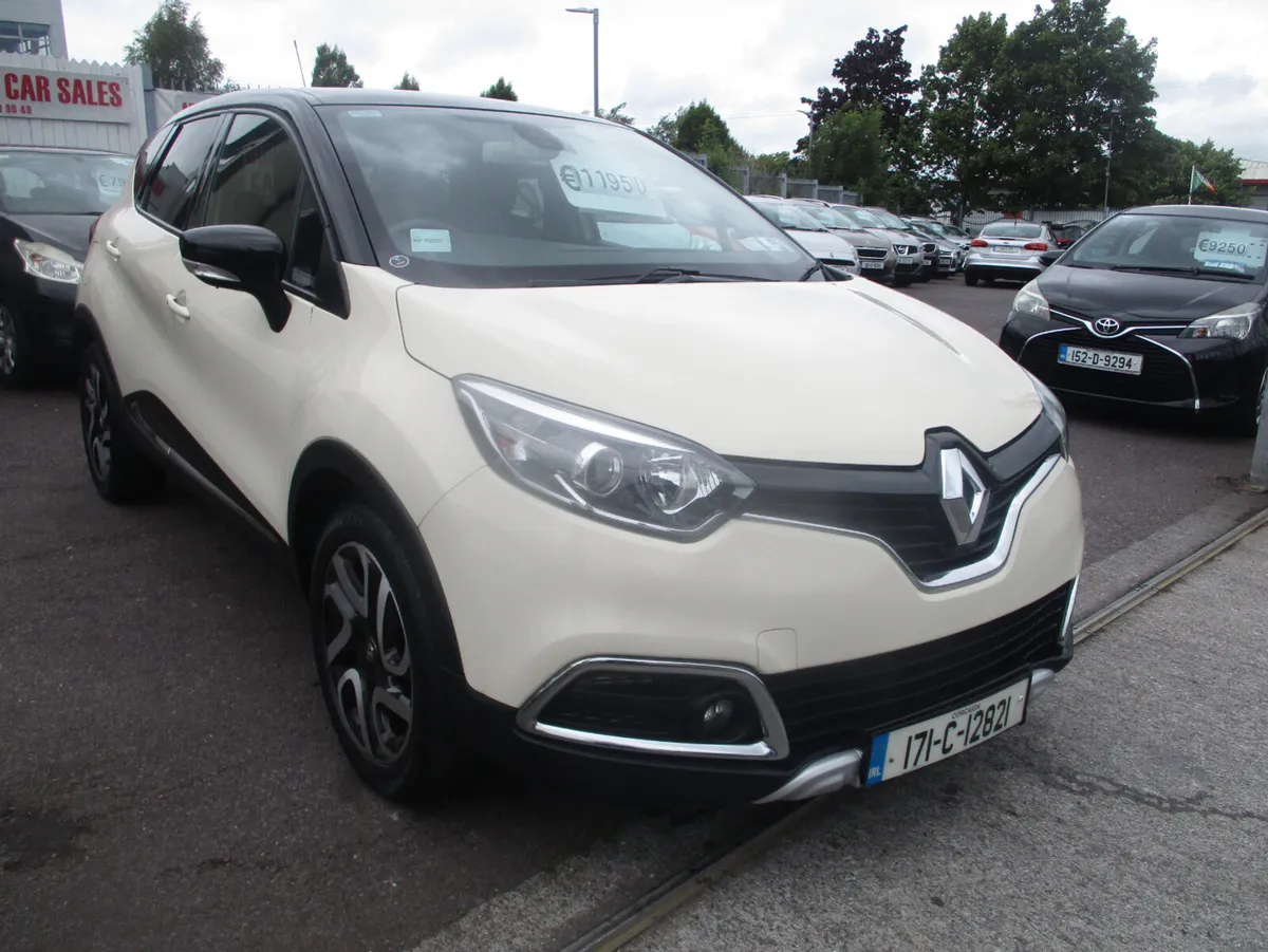 Renault Captur 2017 ONLY 71KLMS - Image 4