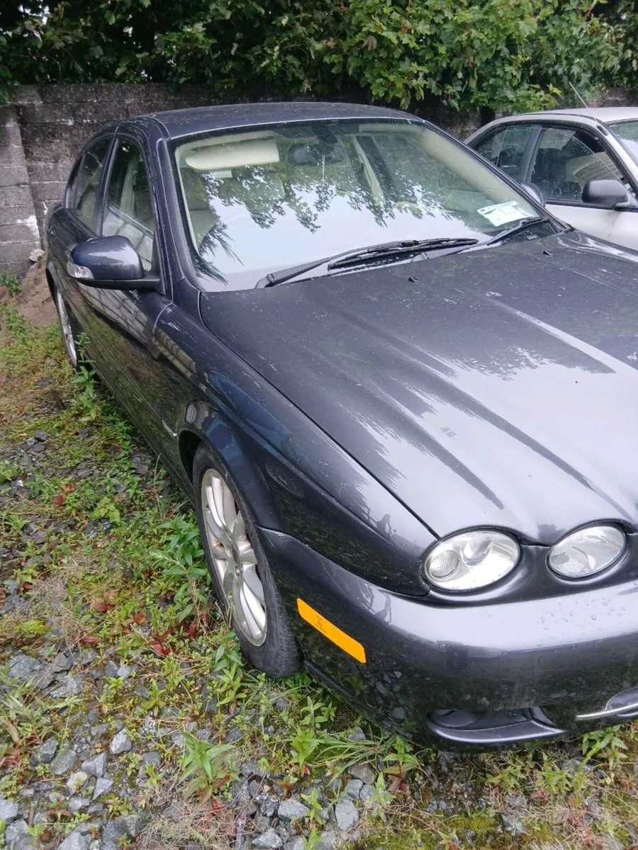 Jaguar x type - Image 2