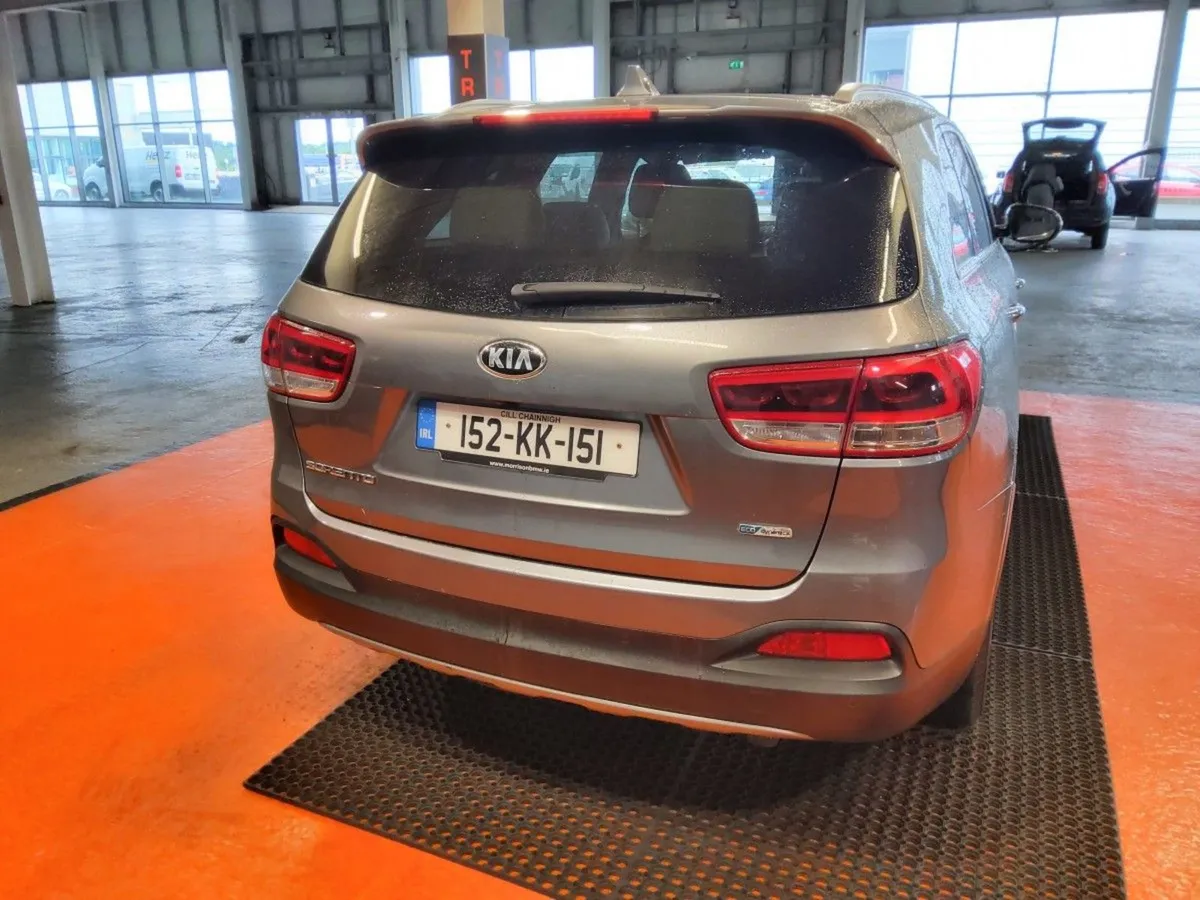 Kia Sorento Platinum AWD Auto (7 Seats) - Image 4